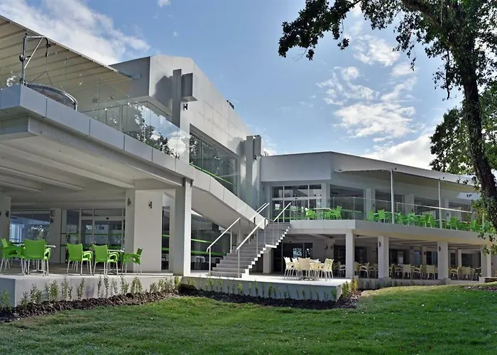 ホリデーパーク Holidays プリモルスコ